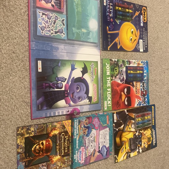 Activity books - Picture 2 of 2